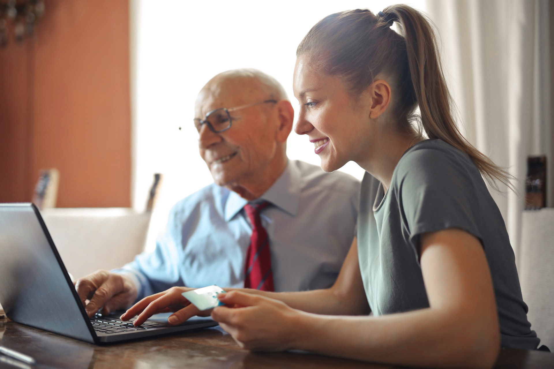 Best Independent Financial Adviser Surrey, London, Sussex, Kent, Hampshire, UK